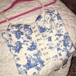 For love and lemons bustier